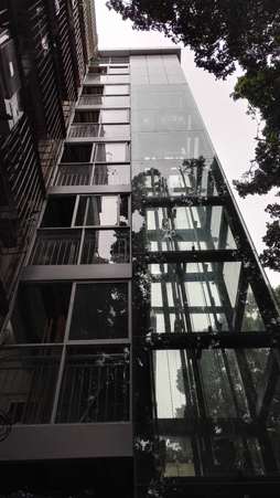 秀冶裡(lǐ)河(hé)沿